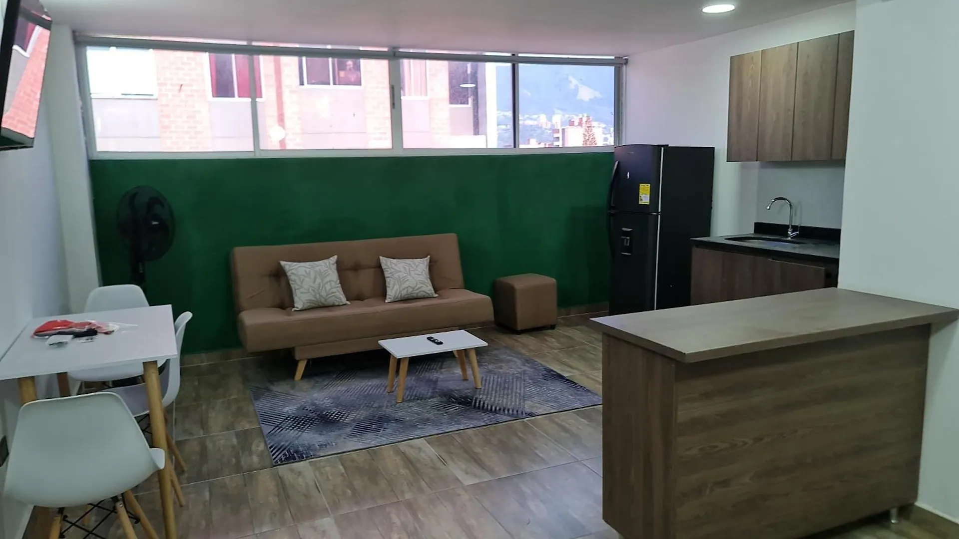 Rg33 Apartasuites 메딜린 아파트