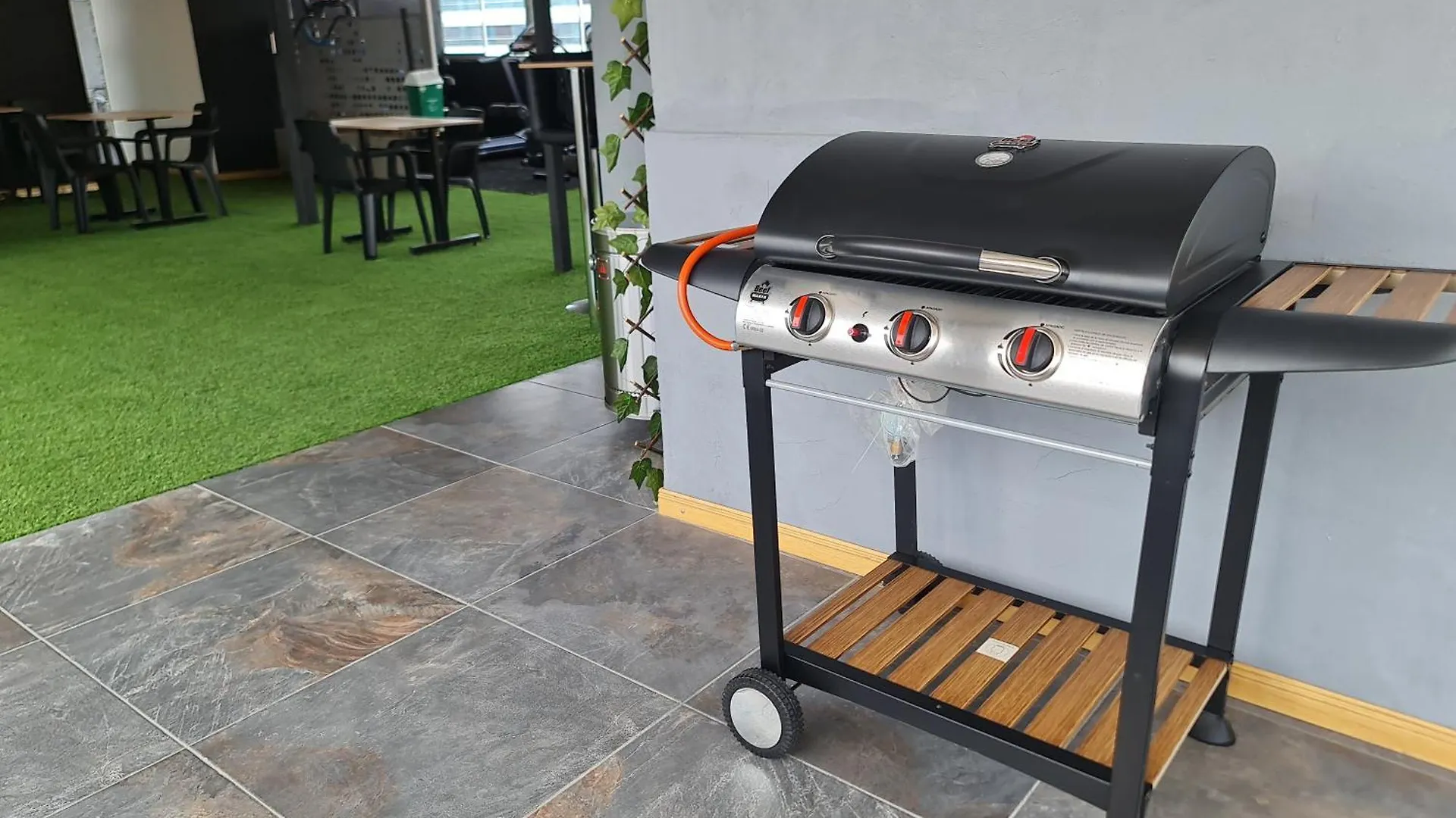 Rg33 Apartasuites 메딜린