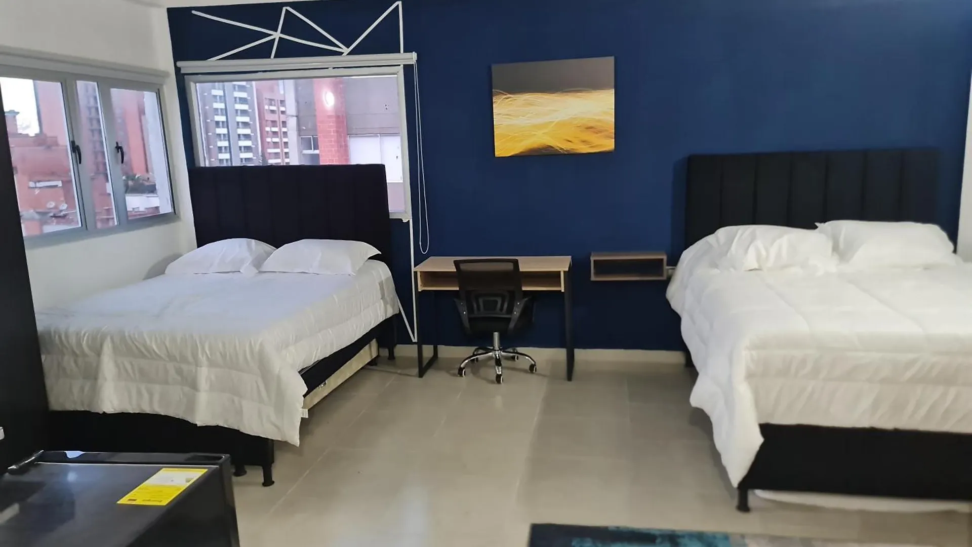 Rg33 Apartasuites 메딜린 아파트